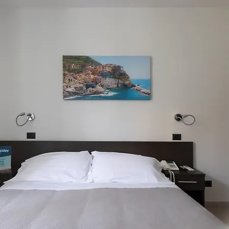 Hotel Hotiday La Spezia